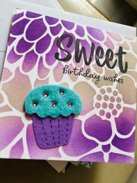 cupcake - purple/turquoise