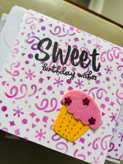 cupcake - pink/yellow